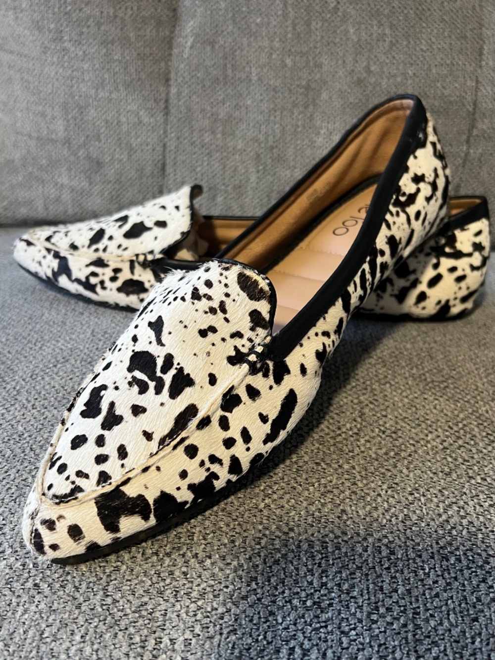 Shoes - Picture 2 of 5